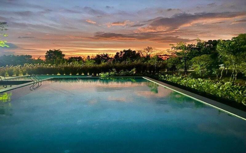 White Lake Resort Bilikere Luaran gambar
